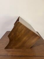 RACK 4U Angled Desktop with Solid Baltic Birch Plywood, Brown Oak, Assembly Required - Image 3